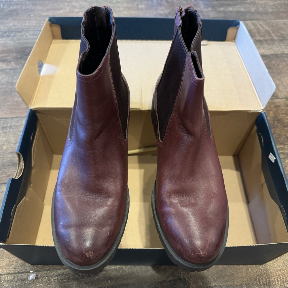 Cole Haan Chelsea boots
